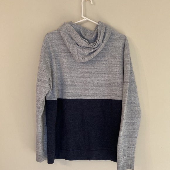 VOLCOM hoodie size L - Picture 7 of 9